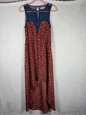 Lola Rae Rust Floral Maxi Dress with Navy Lace Yoke. Pair with some boots 🤠🔥🧡